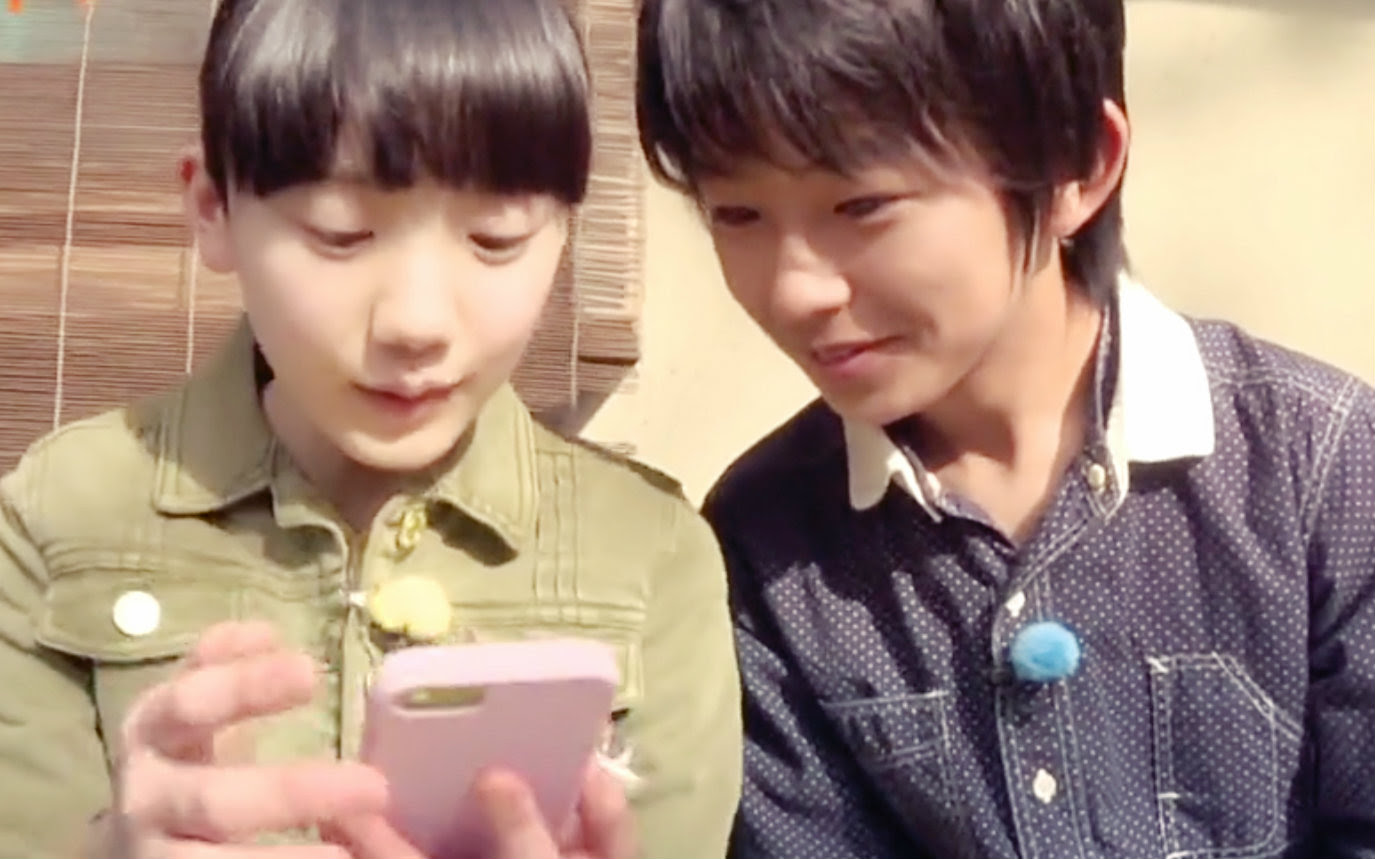 闹钟电视 芦田愛菜x加藤清史郎 自拍散步 哔哩哔哩