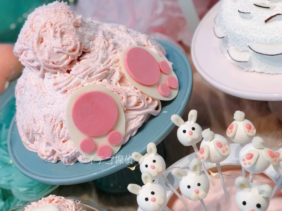 ヒルトン東京お台場 でいちごみるくバニーケーキ ゆめかわいい サマーデザートブッフェ へ イチゴ探偵