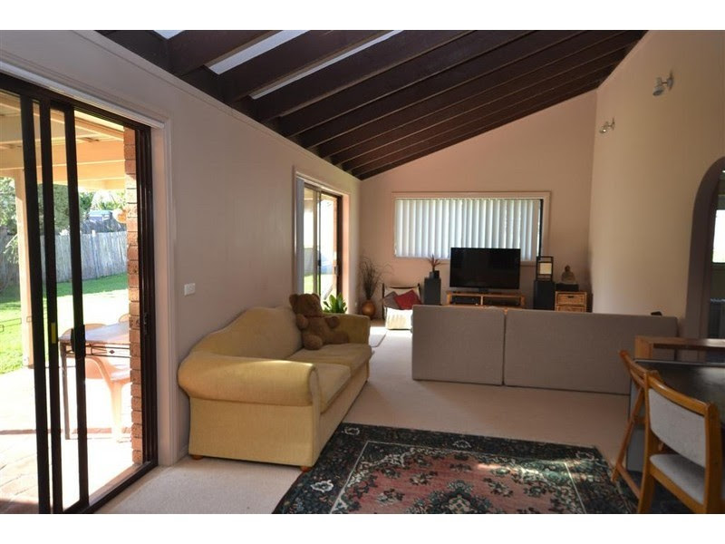 24 Golden Cane Avenue North Nowra Nsw 2541 The Real Estate