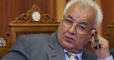 وزير الأوقاف السابق عبد الله الحسينى