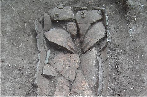 Rare 3,300 year old coffin of a wealthy Canaanite uncovered in the Jezreel Valley.