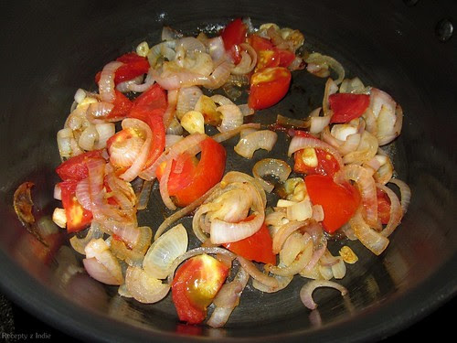 22hubova masala s jarnou cibulkou 008