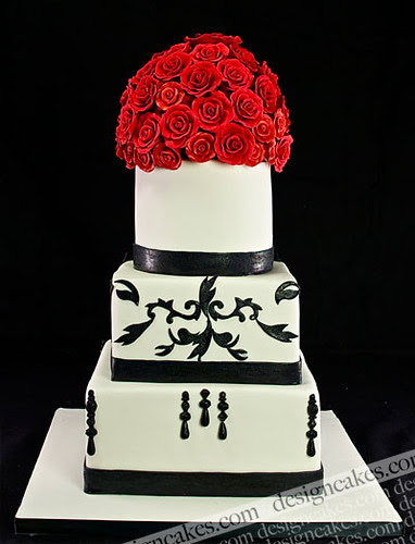 black and white damask wedding cake. Black and White Damask wedding