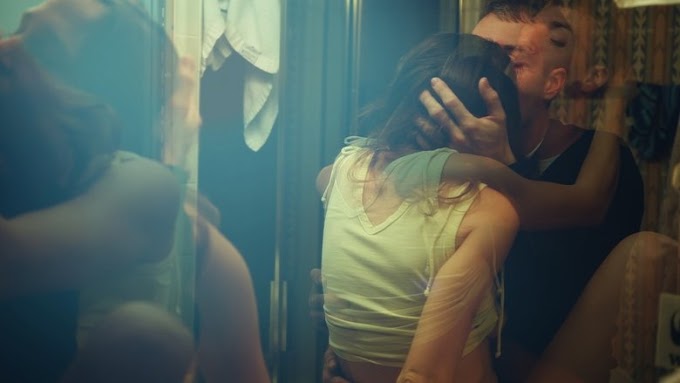 Flames - Amore o performance? 2017 film completo italia cinema
sottotitolo Scarica in linea altadefinizione
