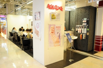 ネイルクイック アキバスコープ 秋葉原店舗情報 秋葉原アルバイト情報 秋葉原求人情報