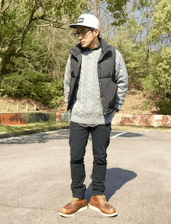 ダウンベスト 黒 のメンズの秋冬のコーデ 人気の黒ダウンベストを紹介