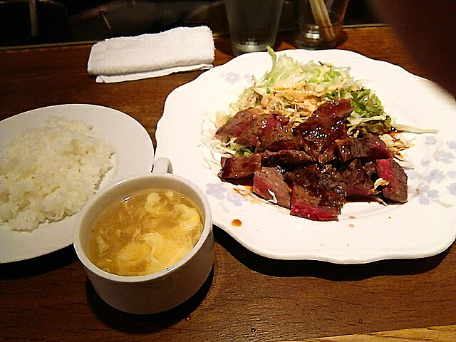 素晴らしいコストパフォーマンス キャトルラパン 神戸三宮 ステーキランチ ﾟdﾟ ｳﾏｰ 宮崎郷土料理どぎゃん 心斎橋 本町立売堀 大阪