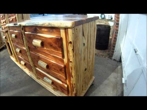 Cedar Log Beds