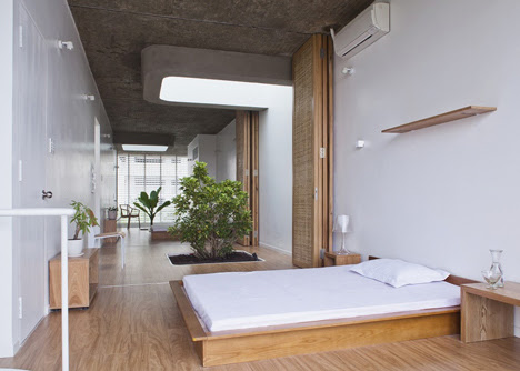 Vietnam: A Smart Design Brings Natural light and Greenery ...