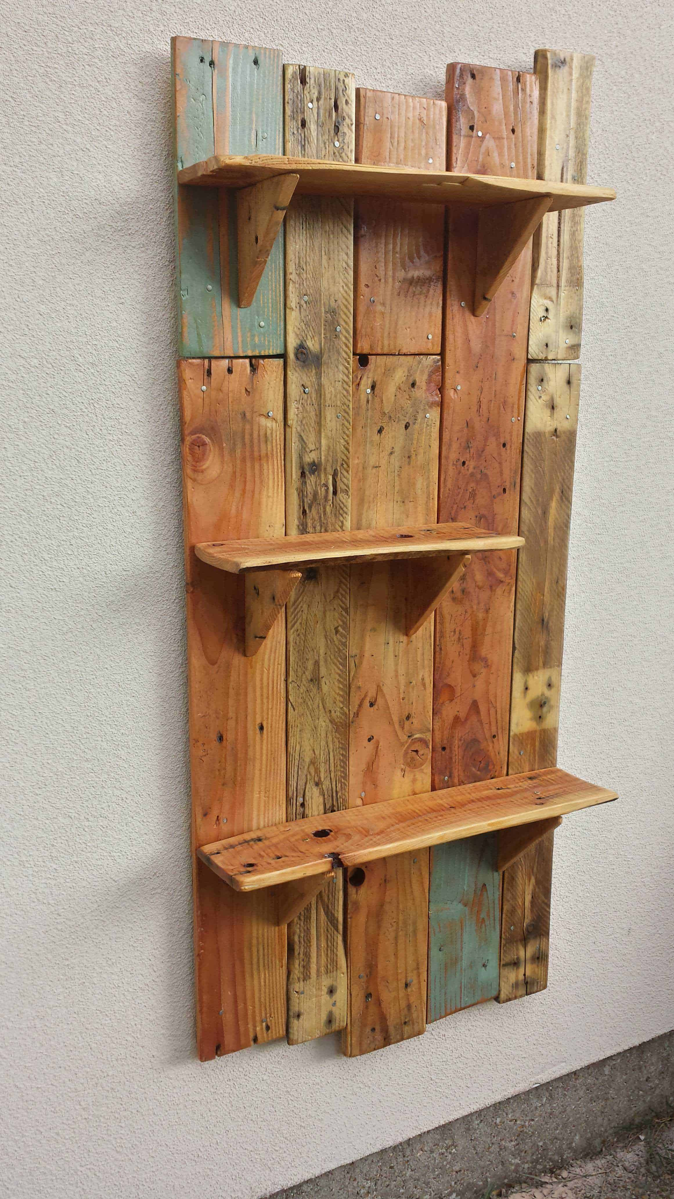 Rustic Pallet Hanging Shelves For The Garden • Pallet 
