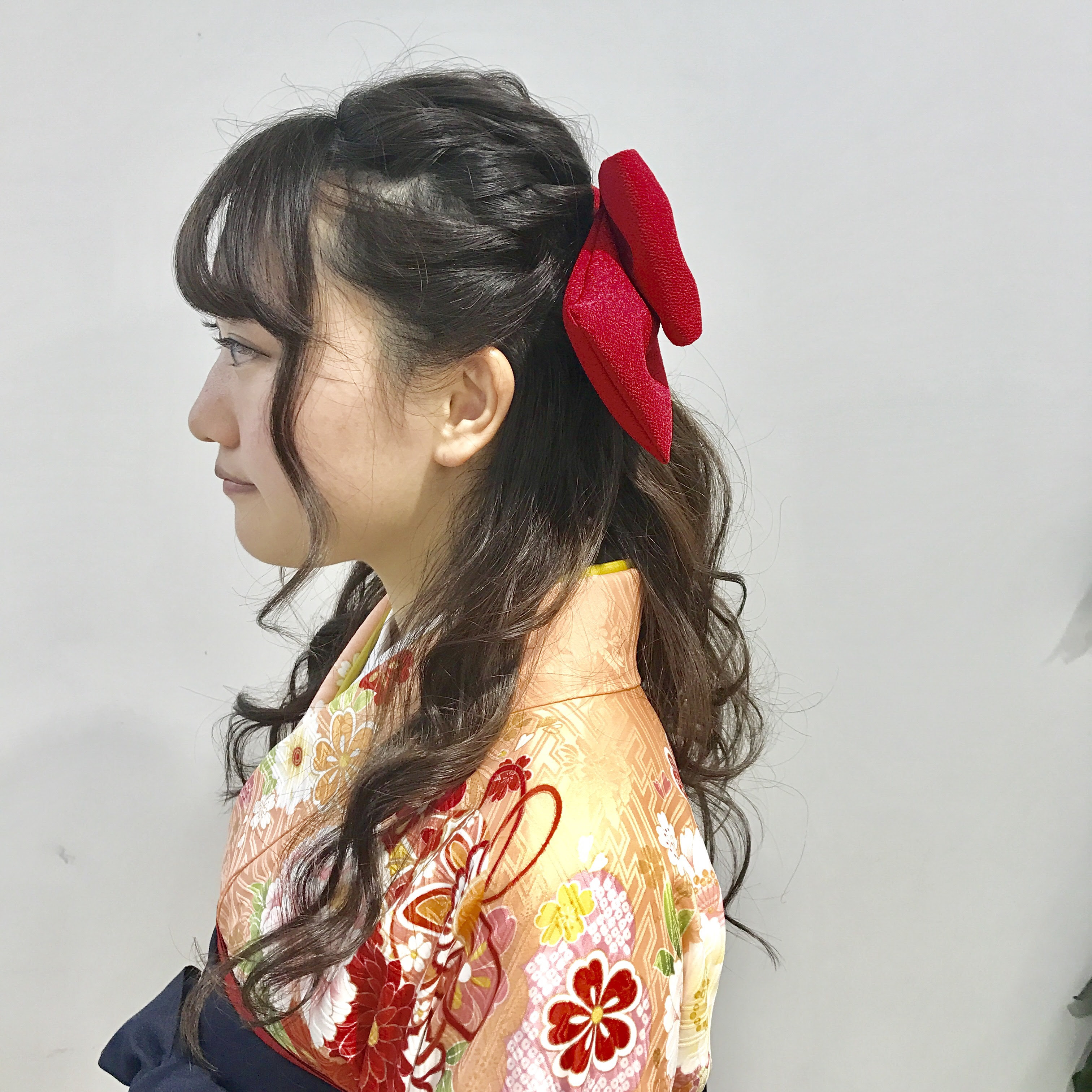 渋谷で卒業式の袴の着付けとヘアセット ミネコラ質感矯正 などヘアケア トリートメントに特化した渋谷の美容室セルサスの公式サイトです