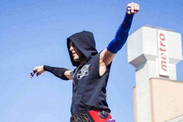 IMG ERIC DENIS, Wrestler,