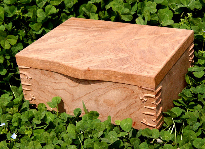 Traditional Japanese Work by Kintaro Yazawa: Box With 