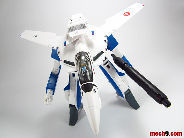 Yamato 1/60 VF-1A Maximilian Jenius Version