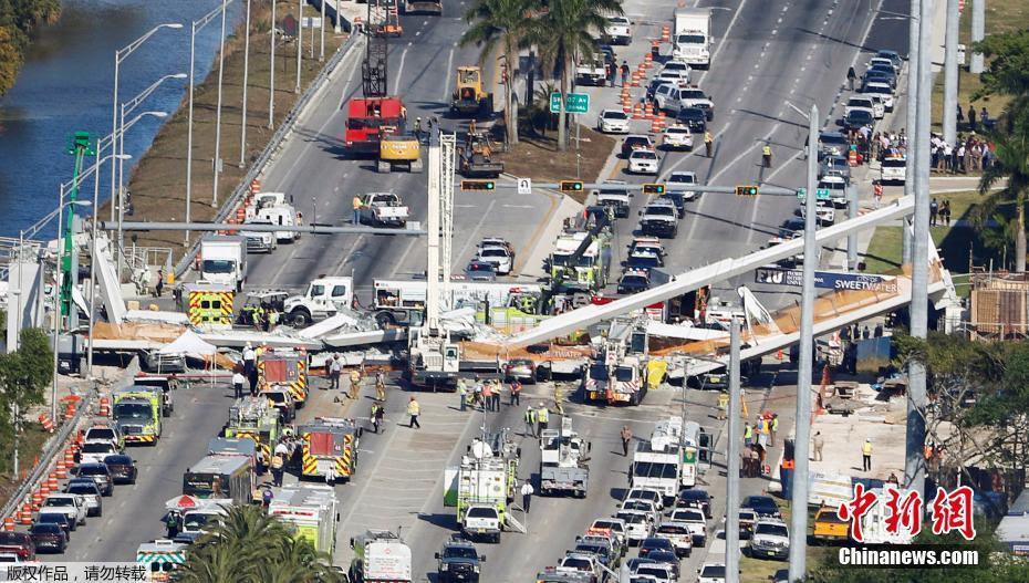 米マイアミで歩道橋崩落 死者多数 中国網 日本語