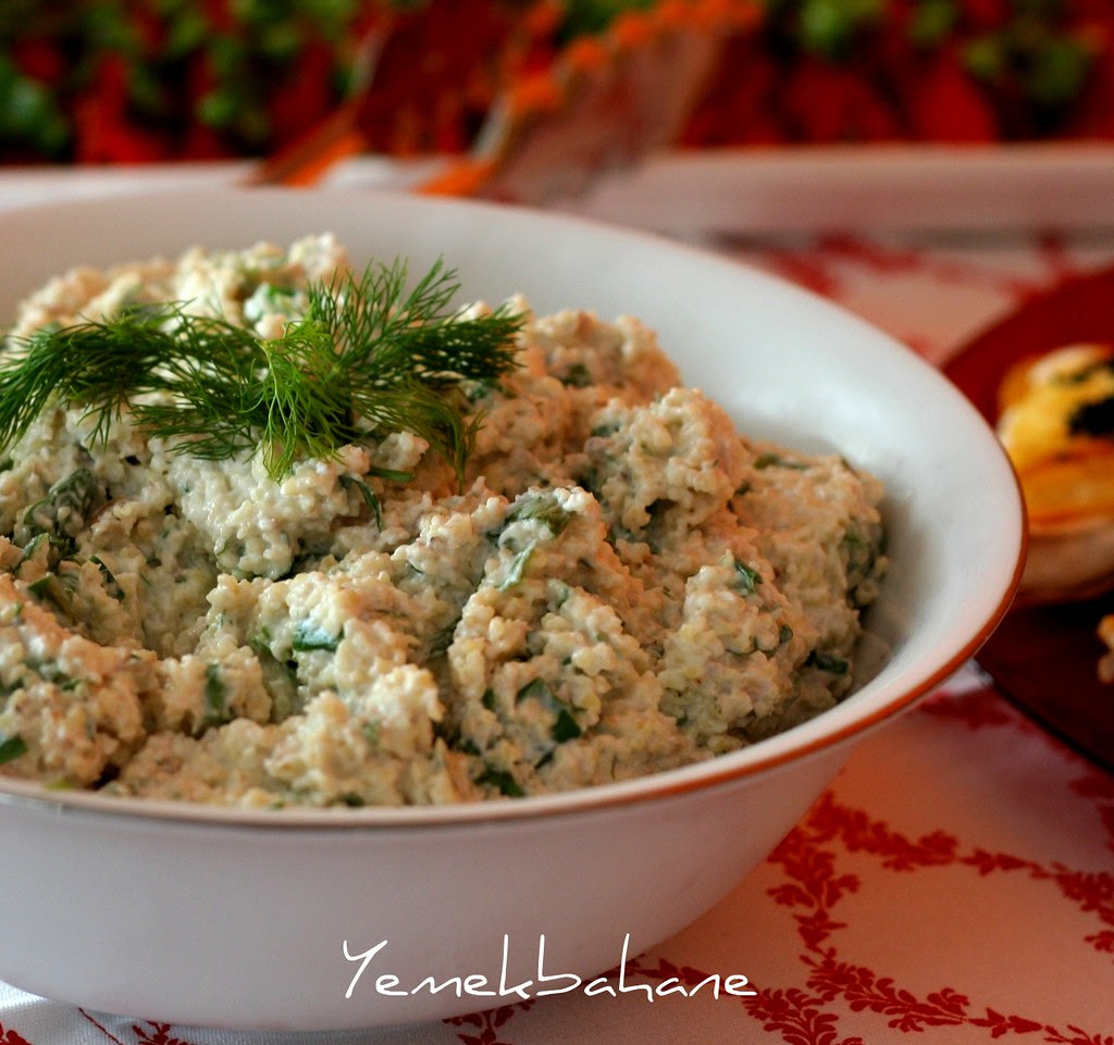Yoğurtlu Bulgur Salatası