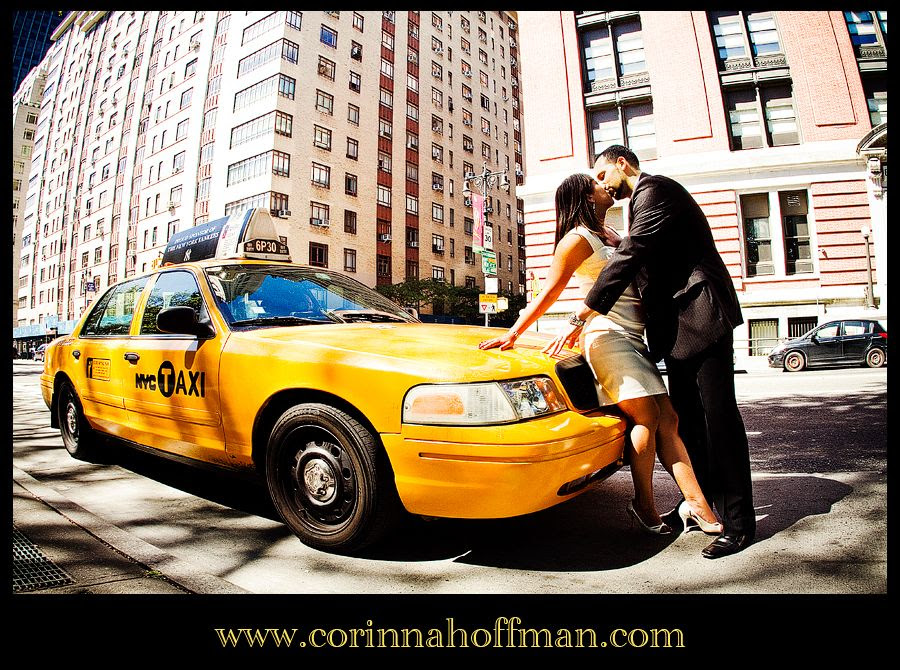 New York City,Central Park,Yellow Taxi,Anniversary Photo Session,Corinna Hoffman Photography,Wedding Photographer
