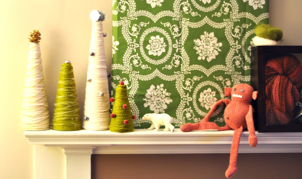 MANTEL CHRISTMAS DECORATING IDEAS