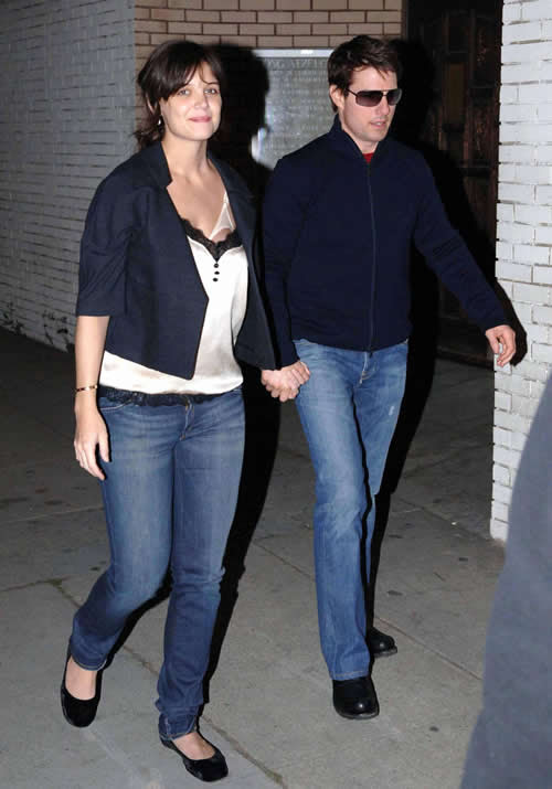 tom cruise and katie holmes wedding cake. katie holmes wedding cake.