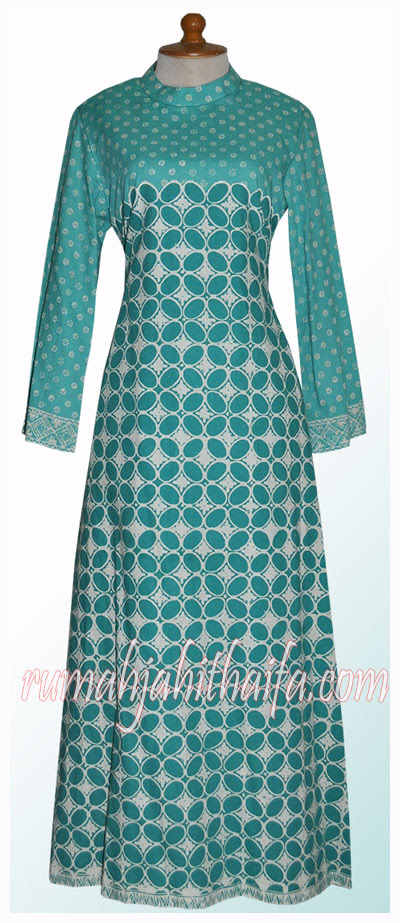 4 gamis batik order dari Ibu Yuyun S di Kalimantan  Rumah 