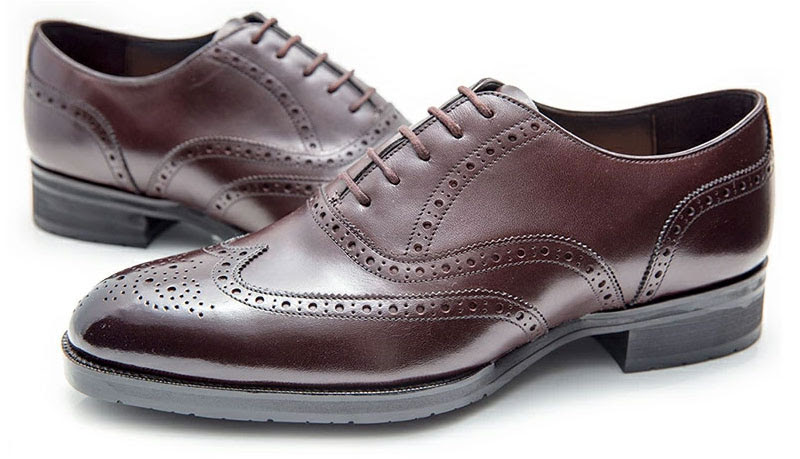 ブローグ装飾が華やかな ウィングチップ の由来や人気モデル12選を徹底解説 明治生まれの靴博士