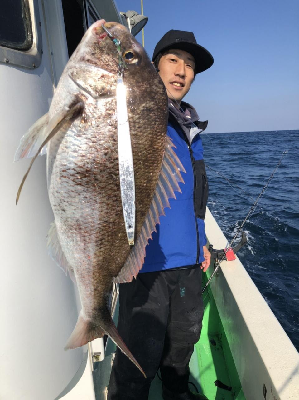 本日の釣果 ジギング スロージギング 電動ジギング 熊本 天草 カンパチ ヒレナガ マダイ マハタ チカメ ネリゴ ハガツオ スマ ネイチャーボーイズ 鉄ジグ ディープローバ ー スイムライダー アイアンウィル 竜宝丸