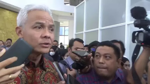 Putusan PN Jakpus Tunda Pemilu, Ganjar: Aneh - Beritasatu 