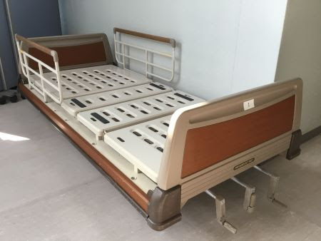 医療ベッド 病院用ベッド 施設用ベッドの中古販売 介護ベッドのリサイクル 中古パラマウントベッド