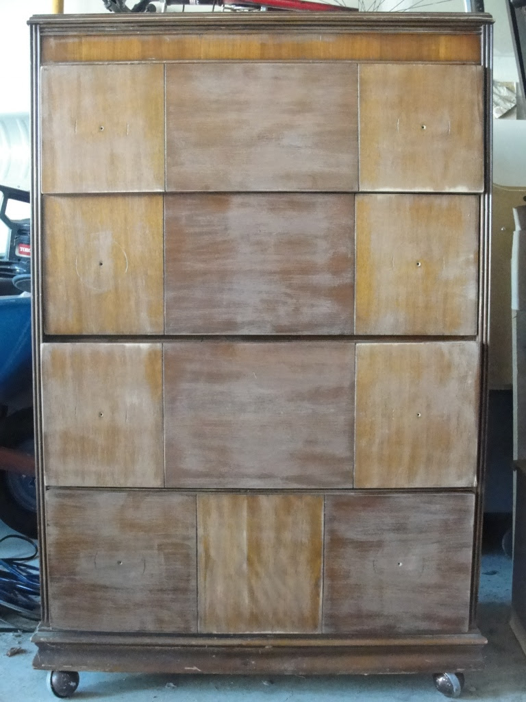 I bought this piece from a neighbor at her yard sale for $2.