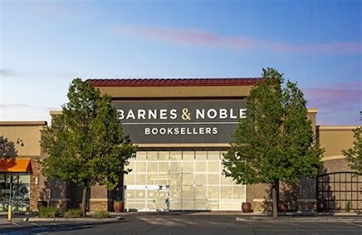 Barnes And Noble Utah: A Cozy Reading Room Design