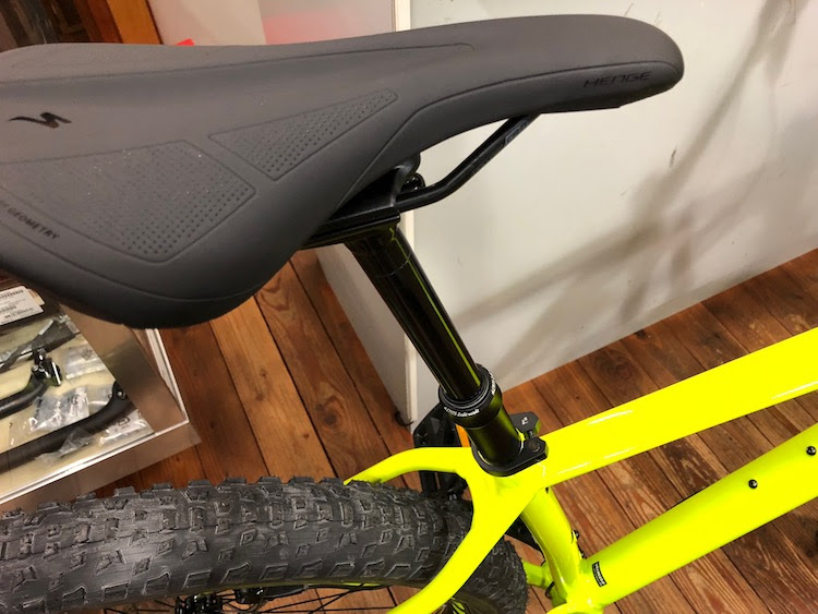 お渡しバイクご紹介。 スペシャライズド 【 FUSE COMP 6FATTIE 
