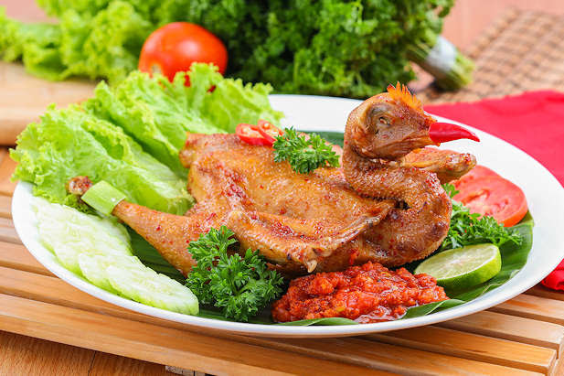 Ayam Bekakak Bakar Pedas Resep dari Dapur KOBE Ayam Bekakak Bakar Pedas Resep dari Dapur KOBE