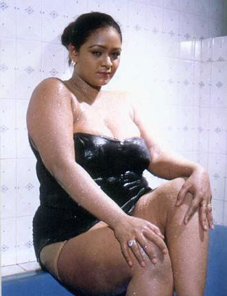 mallu aunties transparent wear