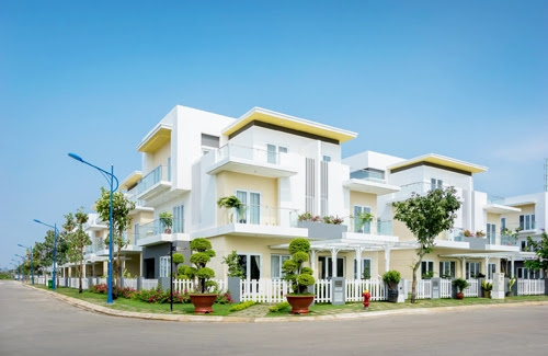 Nhà thực tế tại dự án đã bàn giao cho khách mua đợt 1 Hotline: 0914 49 6868 Website: http://ift.tt/1PwNjqz