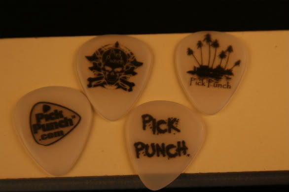 Pick Punch,waterslide,water slide,water-slide,tattoos,tattoo,www.pickpunch.com,pickpunch.com,pickpunch,make your own