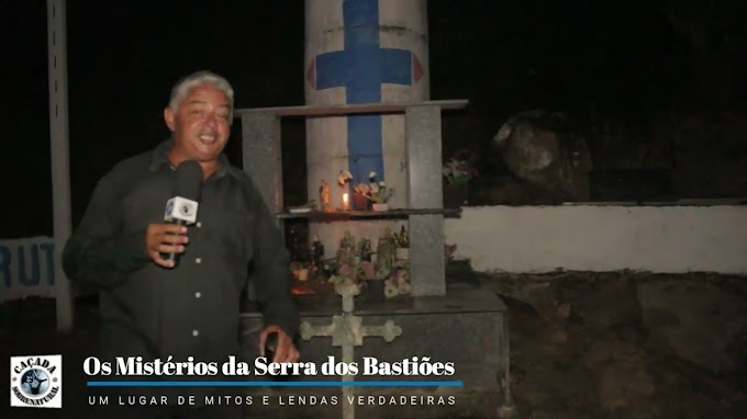 Espírito Tenta Contato com Equipe Derrubando Imagem Enfrente a Câmera | ...