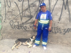 Sandeli que participou do primeiro dia de varrição da Operação Braços Abertos  (Foto: Márcio Pinho/G1)