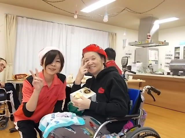 12 16 クリスマス会 グループホーム 障がい者支援施設 たいようの里