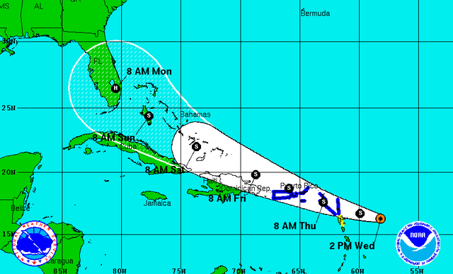 Para las próximas 48 horas, los meteorólogos estiman que Erika cambie de trayectoria y se desplace en “dirección oeste a oeste-noroeste”, con lo que podría afectar la costa noreste de Cuba y el archipiélago de Bahamas el fin de semana y Florida el lunes próximo, ya convertida en el segundo huracán de la temporada.