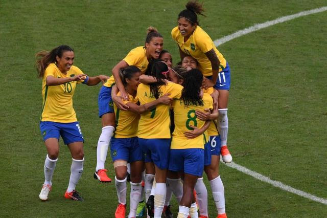 Tarado por Futebol: Futebol Feminino: Brasil estreia com ...