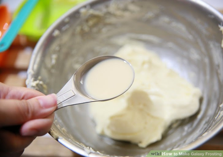 Make Galaxy Frosting Step 10.jpg