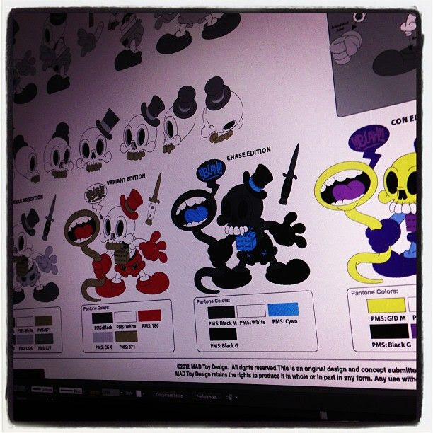 MAD's "Modern Hero" to see the light of day as a stand alone vinyl figure... OH YEAH!!!!