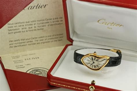Not to be confused with the 18k yellow and rose gold casings of the apple watch edition collection, these are less intense, cl. Cartier Crash watch, pictures, reviews, watch prices