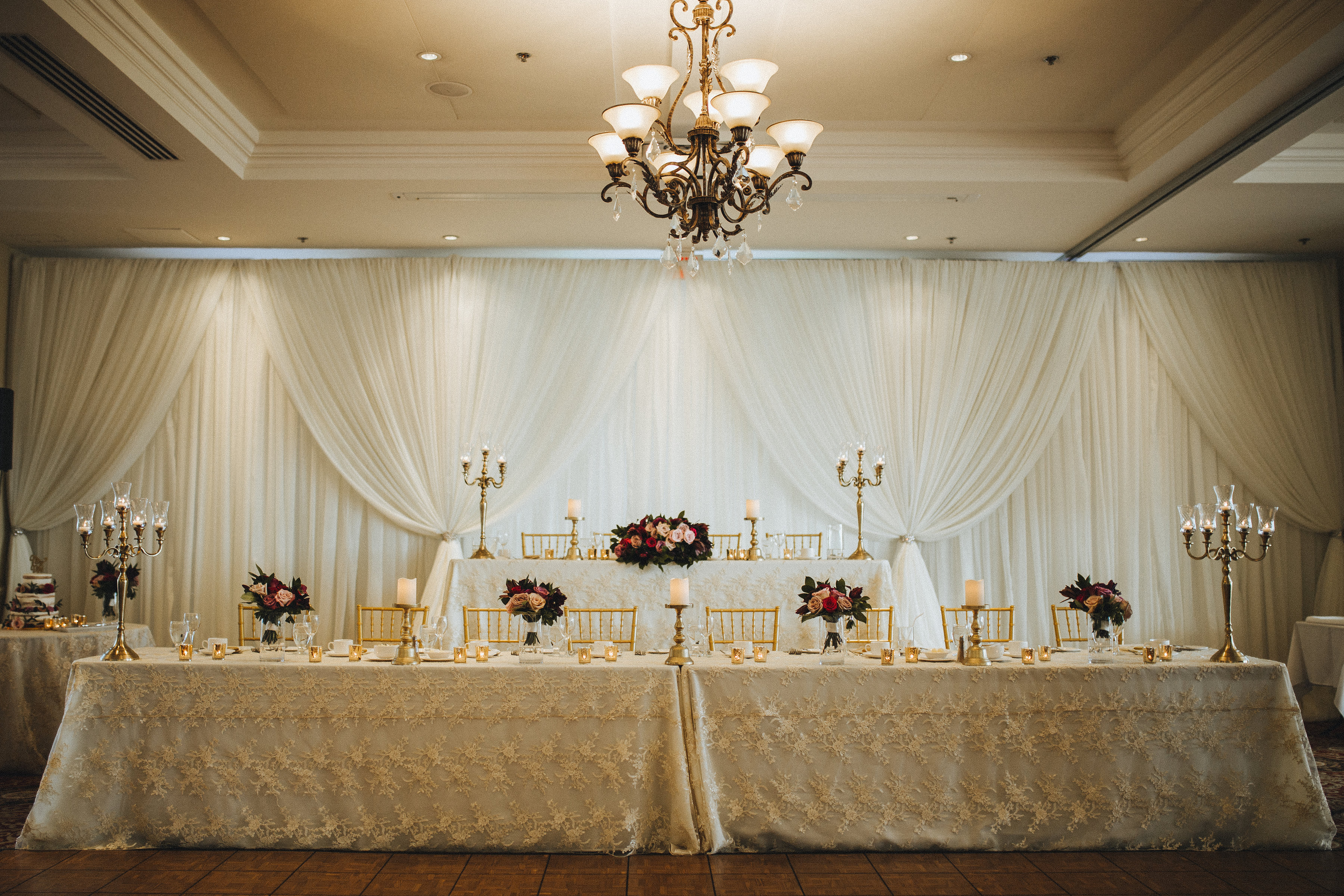 Wedding Decor Head Table Backdrop at Burlington Golf Wedding Decor Head Table Backdrop at Burlington Golf