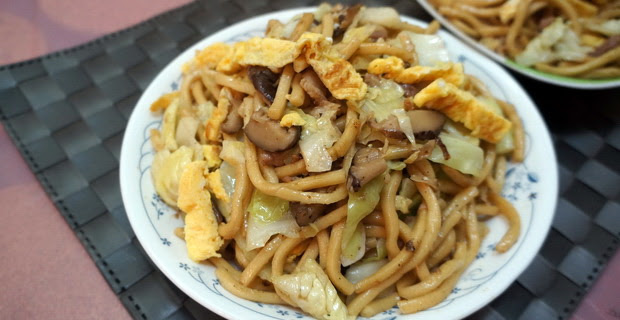 Chinese Recipe : Shanghai Fried Noodles (中式食譜：上海粗炒)