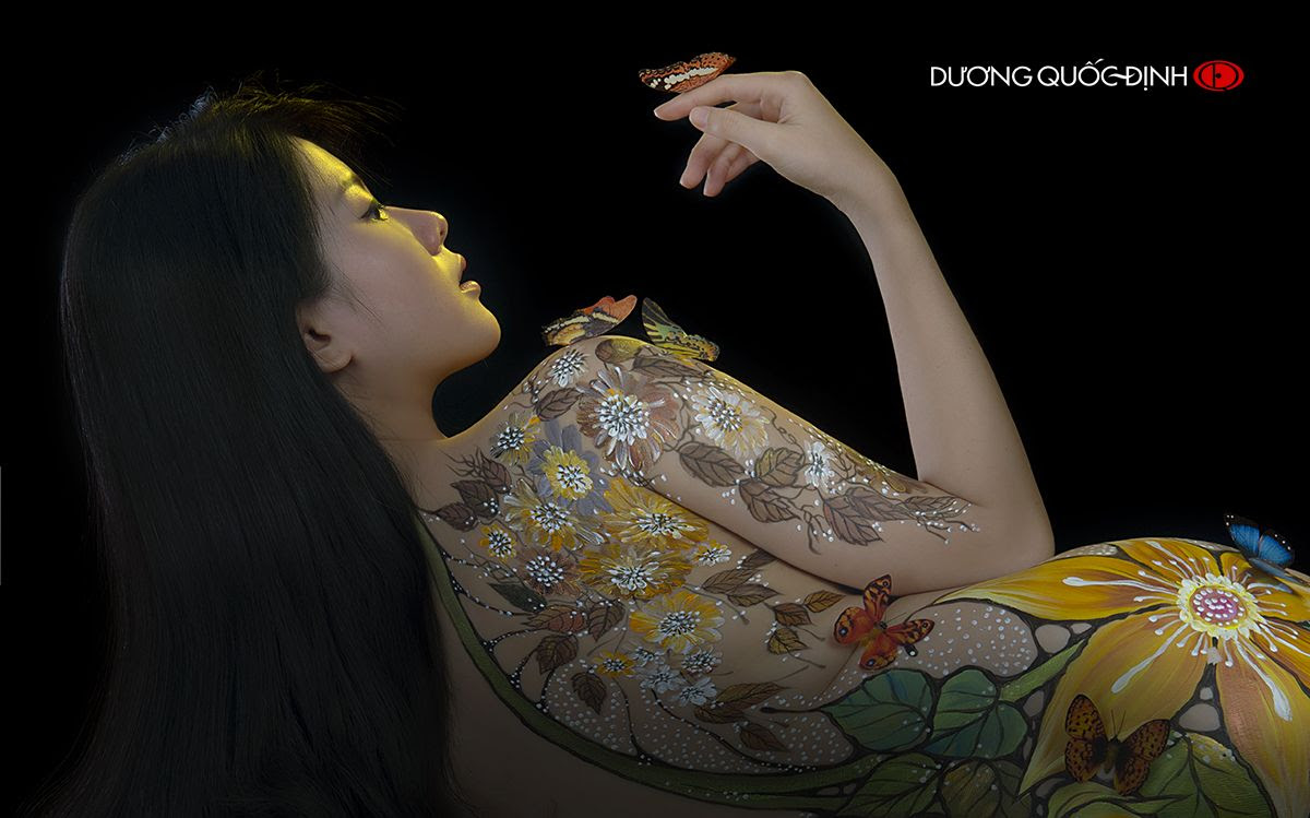 Pintura corporal Arte por Duong Quoc Dinh y Muc Tau - Modelo: Hani Nguyen 
