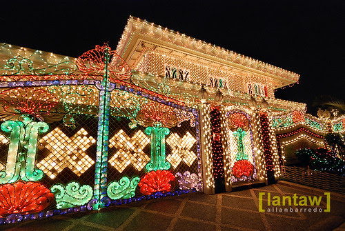 Policarpio Christmas Lights