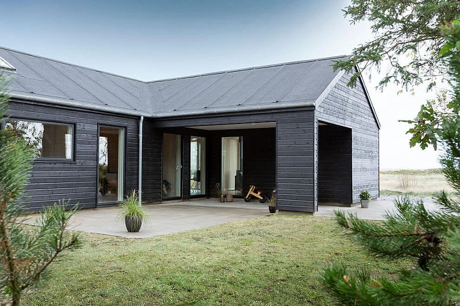 Lovely summer house design with a dashing wooden envelope