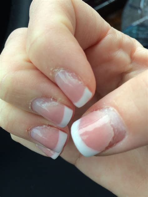 acrylic nails       hours