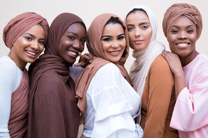 Rekomendasi Warna Hijab Yang Cocok Untuk Kulit Sawo Matang - Warna jilbab yang sesuai warna kulit